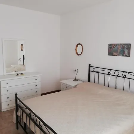 アパート Appartamento 300 M Dal Mare Con Parcheggio In Cortle Interno *