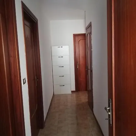 Appartamento 300 M Dal Mare Con Parcheggio In Cortle Interno アパート