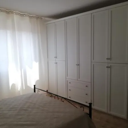 アパート Appartamento 300 M Dal Mare Con Parcheggio In Cortle Interno *
